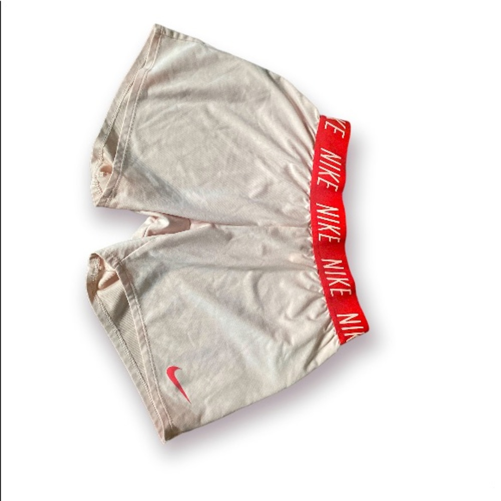NIKE DRI-FIT SHORTS SIZE XL